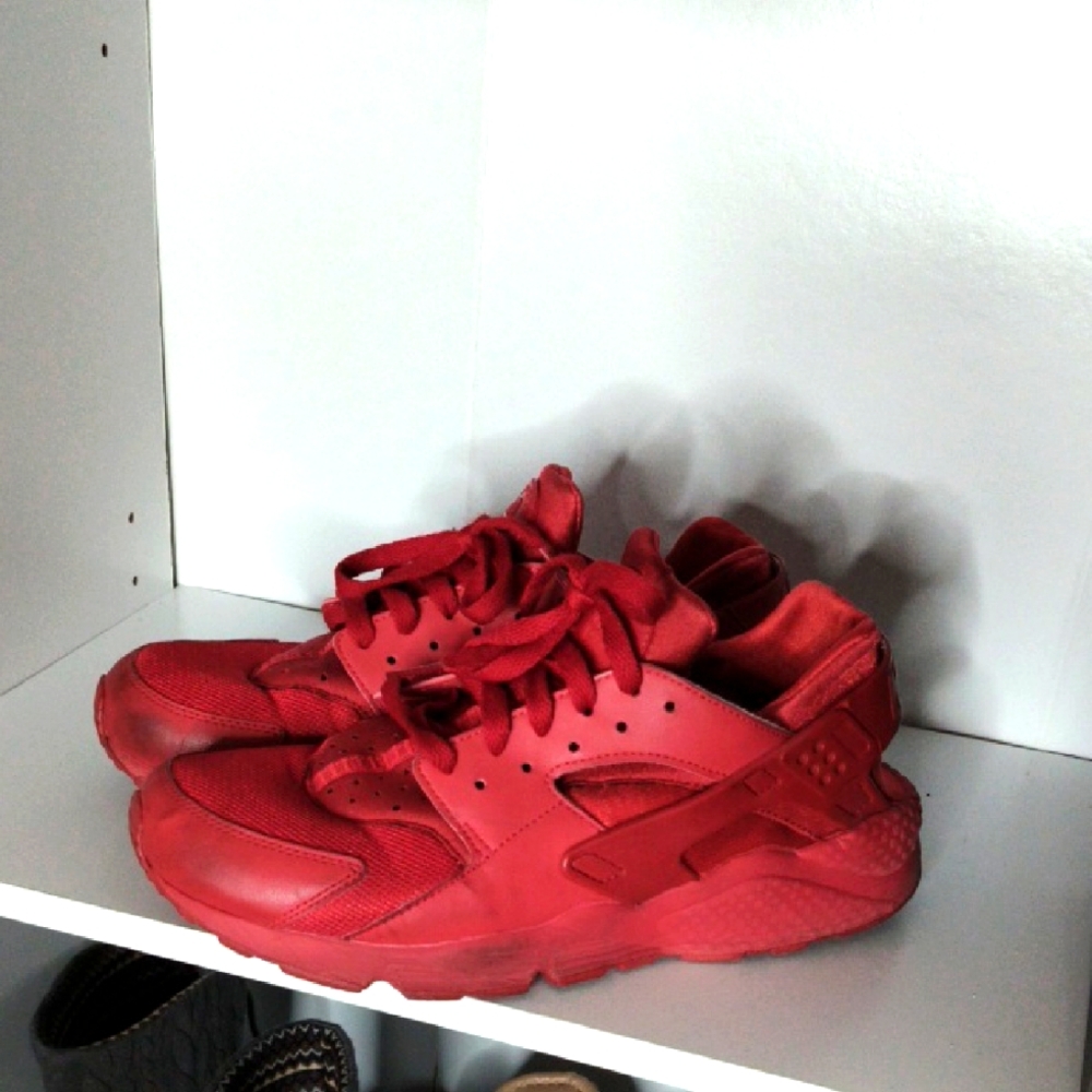 Nike Huarache Sneakers